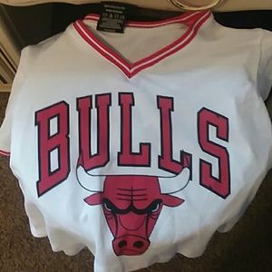 Bulls crop- top